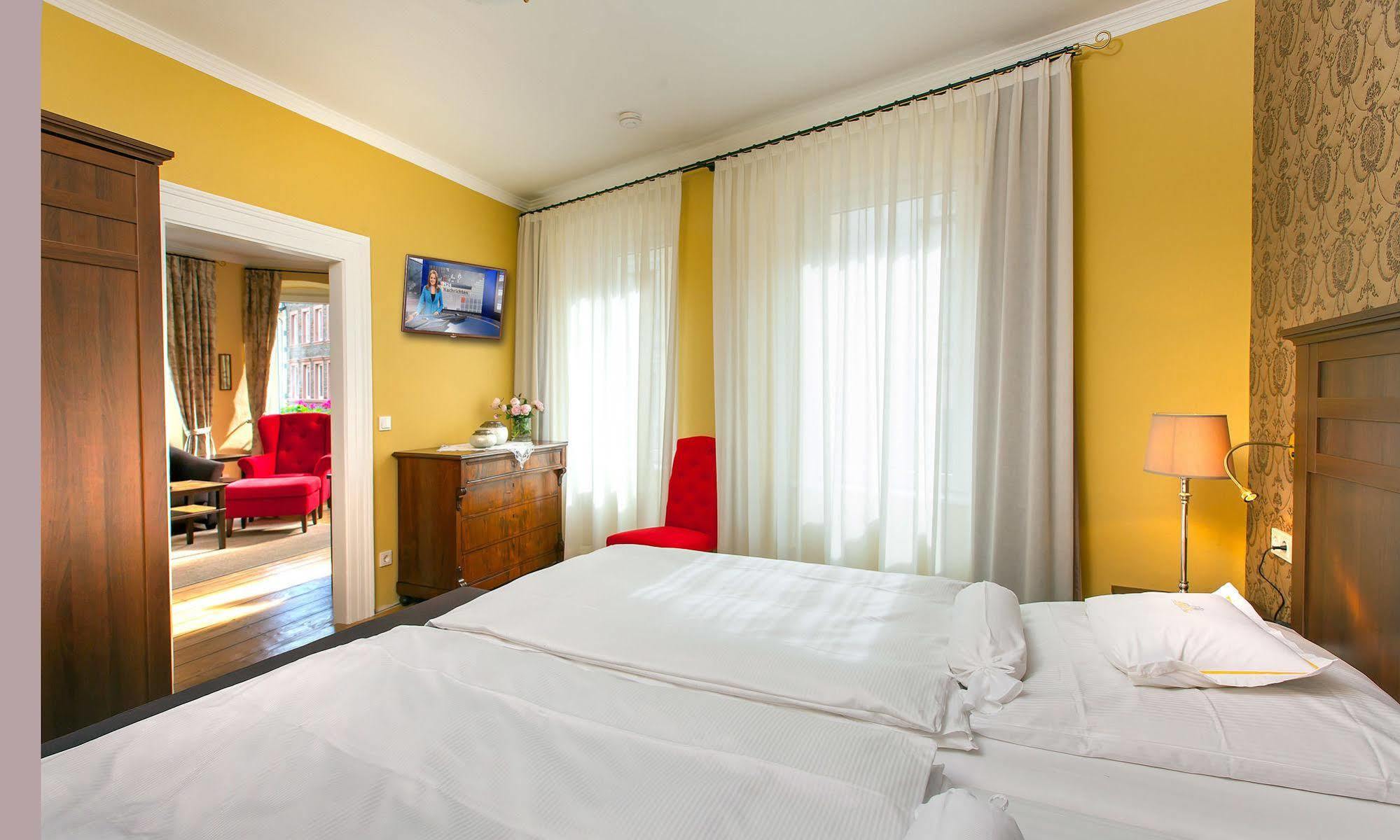 Boutique-Hotel Moseltor Traben-Trarbach Zewnętrze zdjęcie